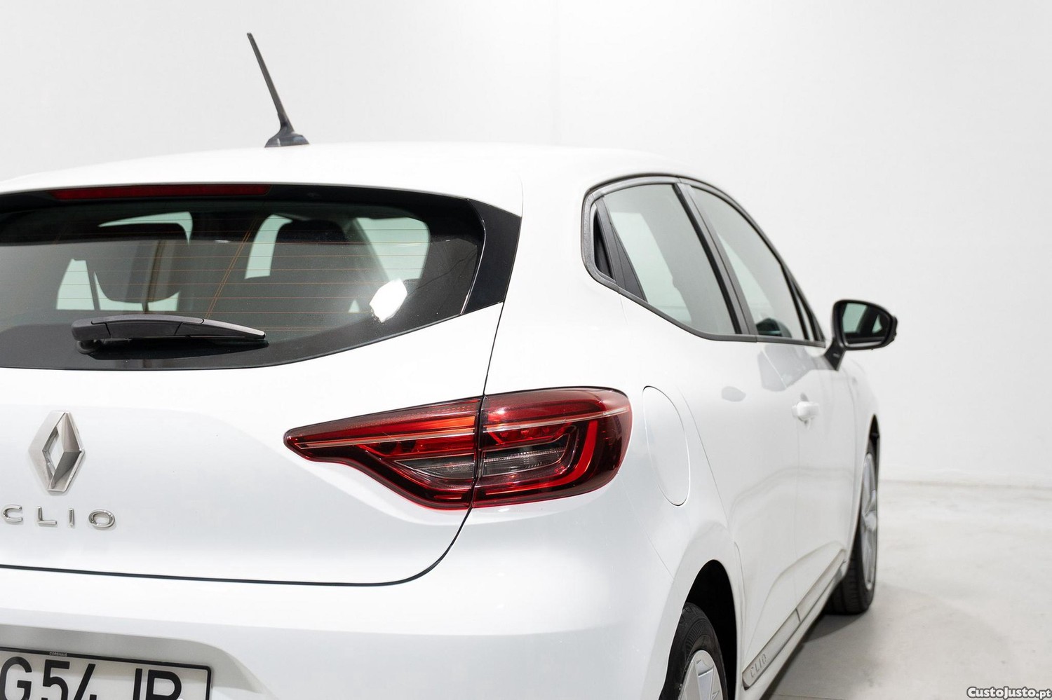 Renault Clio 1.0 SCe Zen — fotografia 16