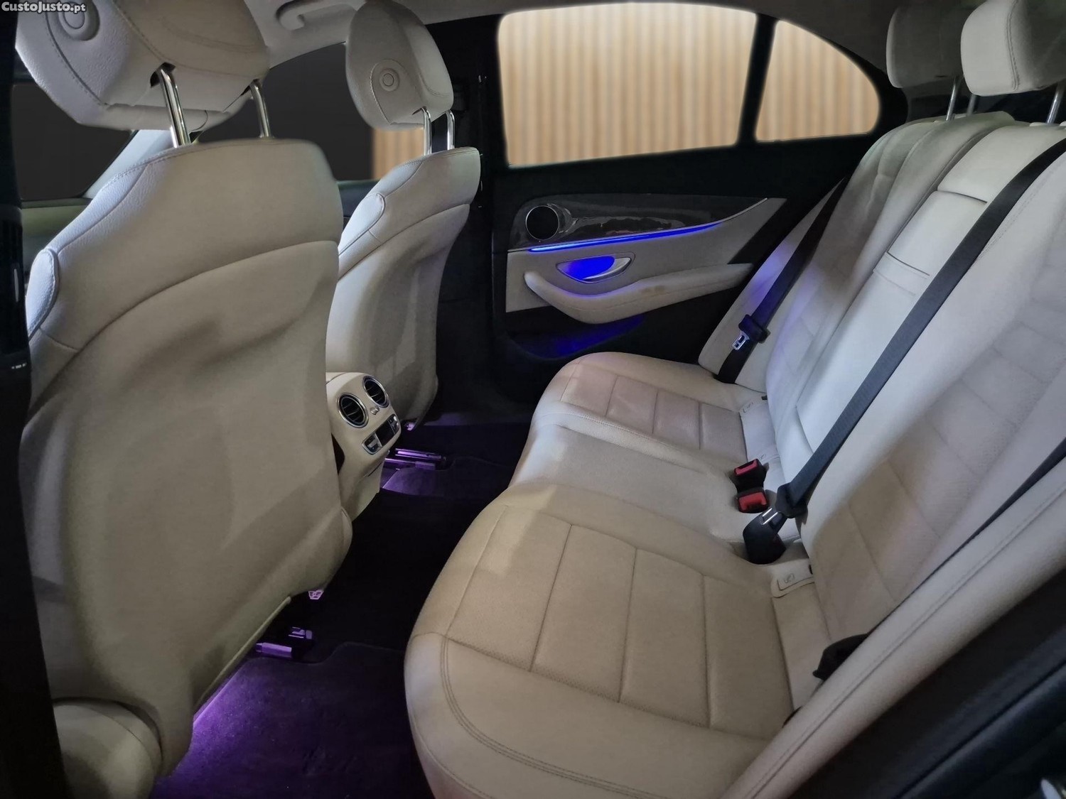 Mercedes-Benz E 350 E — fotografia 2