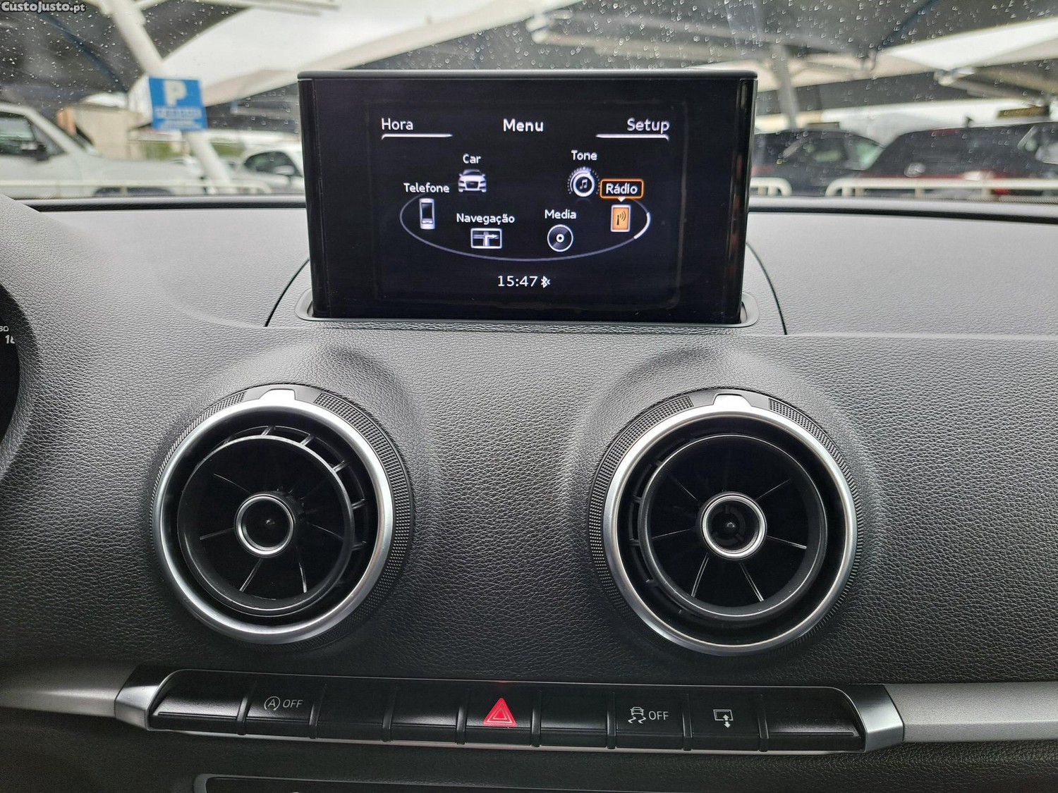 Audi A3 Sportback 1.6 TDI Ultra — fotografia 17