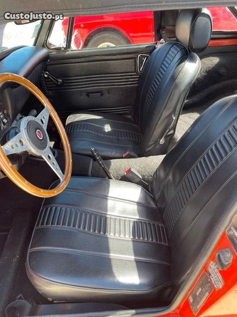 MG Midget Cabrio — fotografia 4