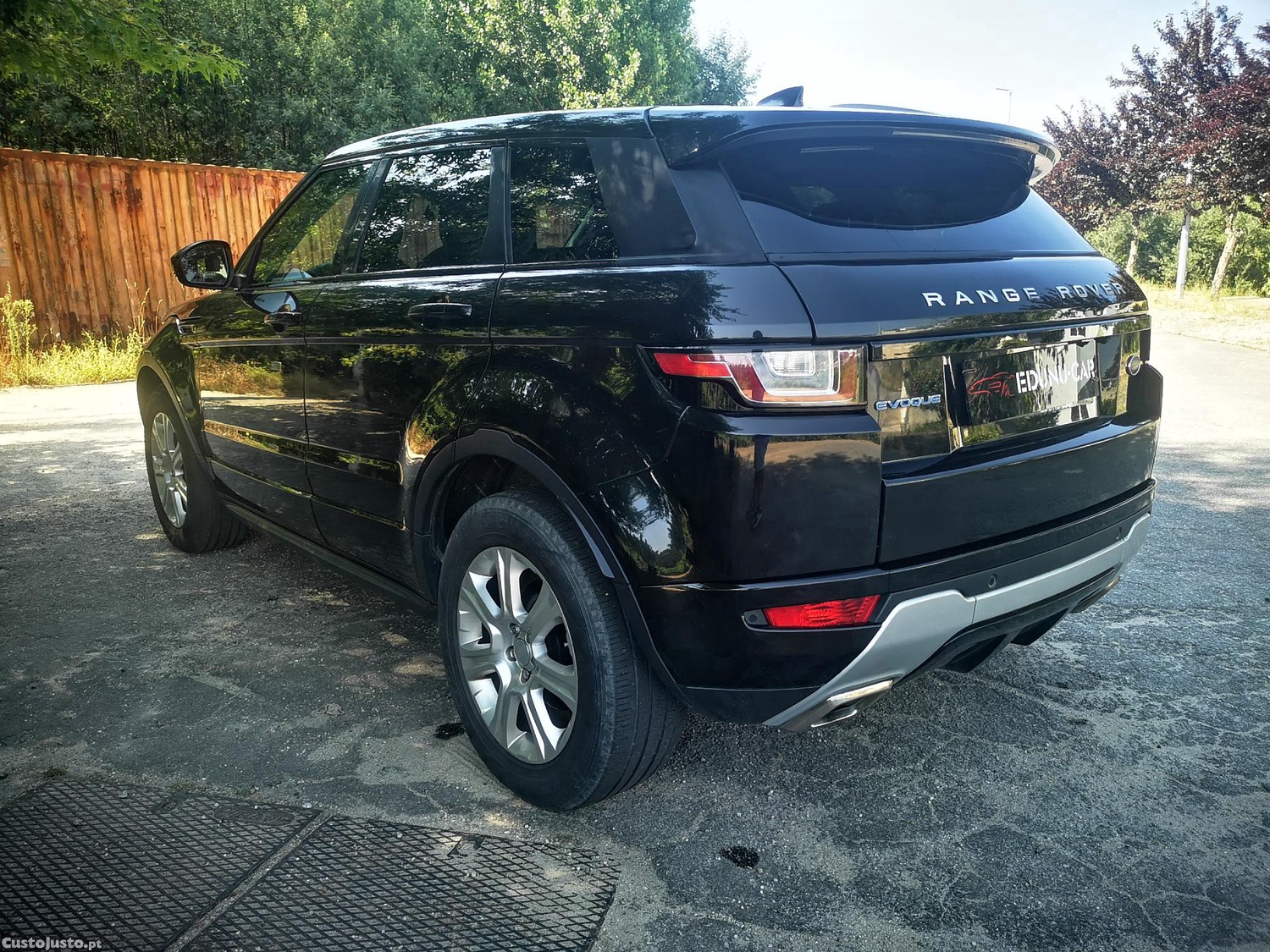 Land Rover Evoque 2.0 TD4 SE DYNAMIC - "NACIONAL - C/ GARANTIA" - "Distribuição Mudada" - "Classe 1 Port." — fotografia 24