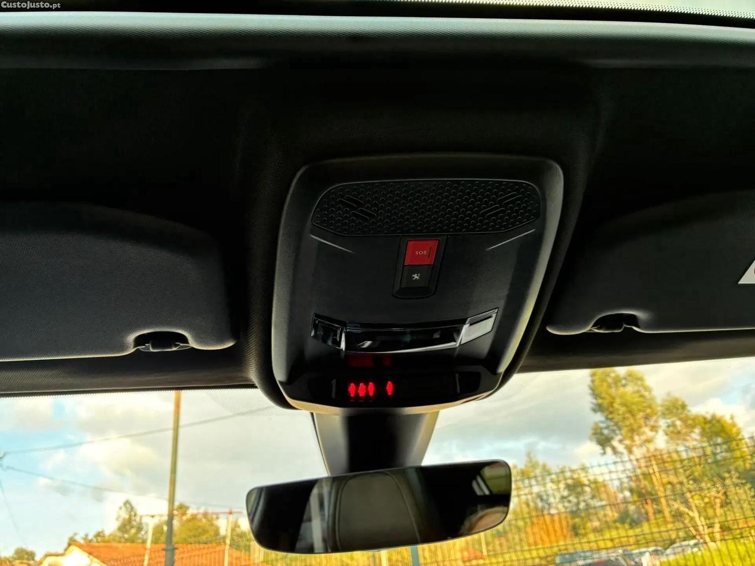 Peugeot e-208 50 kWh GT Line — fotografia 3