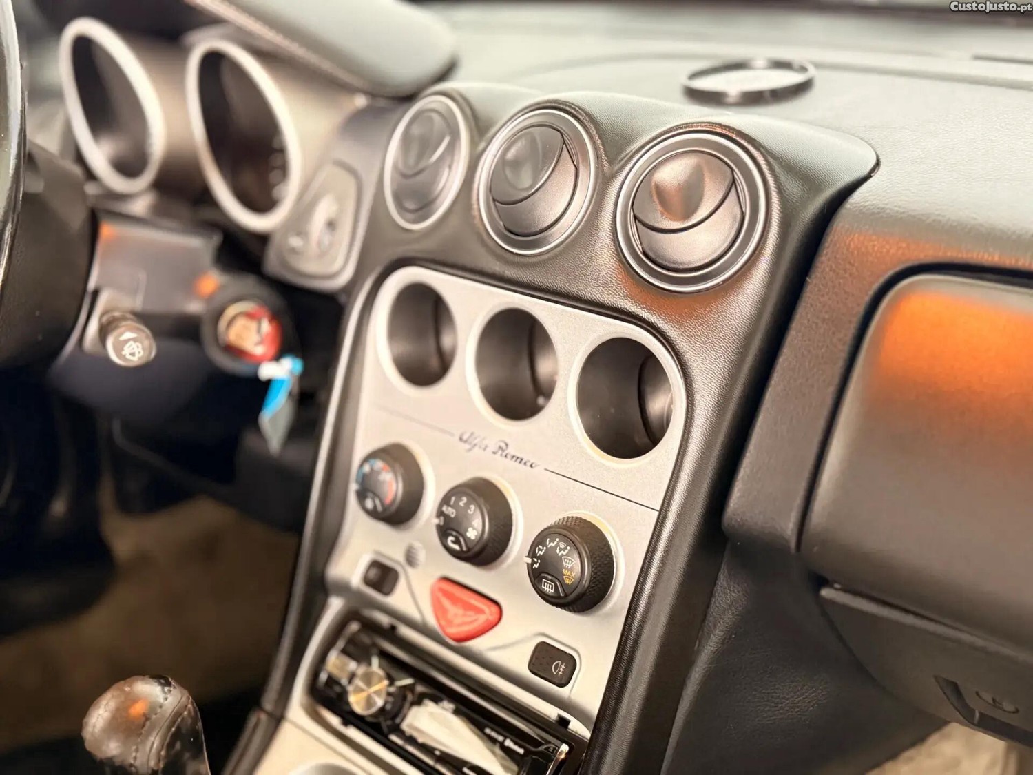 Alfa Romeo Spider 2.0 TS — fotografia 3