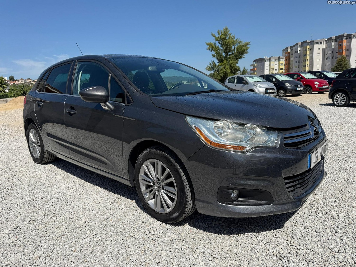 Citroën C4 1.6 HDi Seduction — fotografia 12