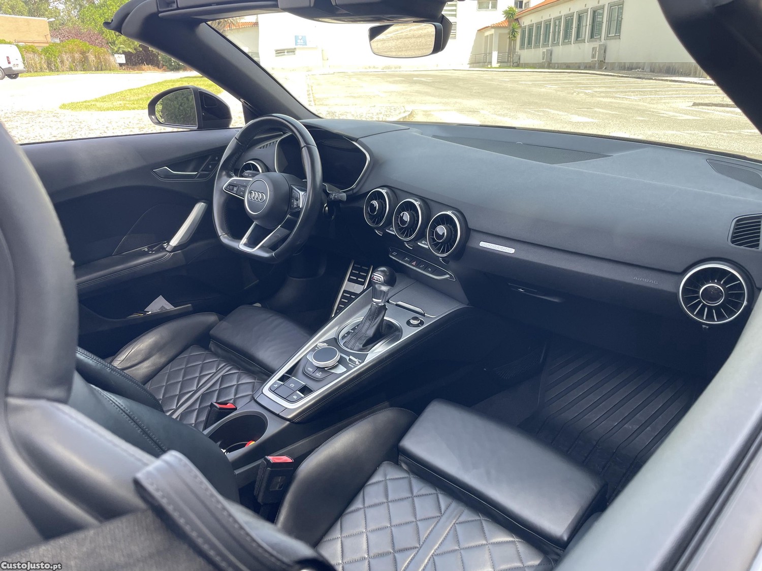 Audi TT Roadster Quattro 2.0 TFSI — fotografia 4