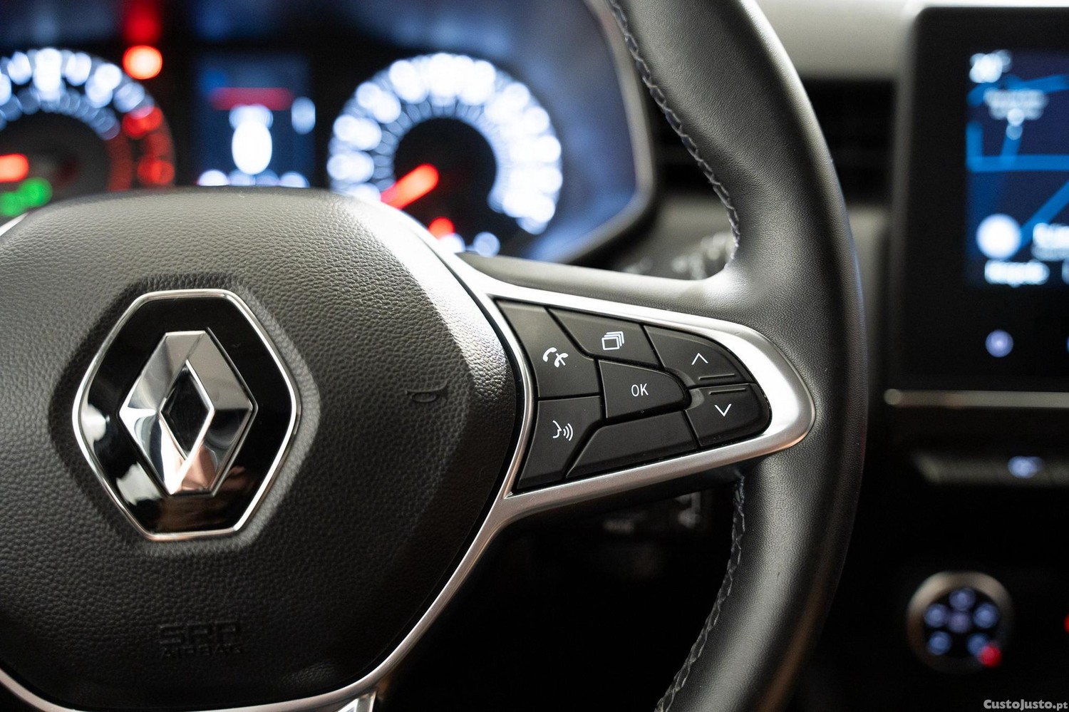 Renault Clio 1.0 SCe Zen — fotografia 4