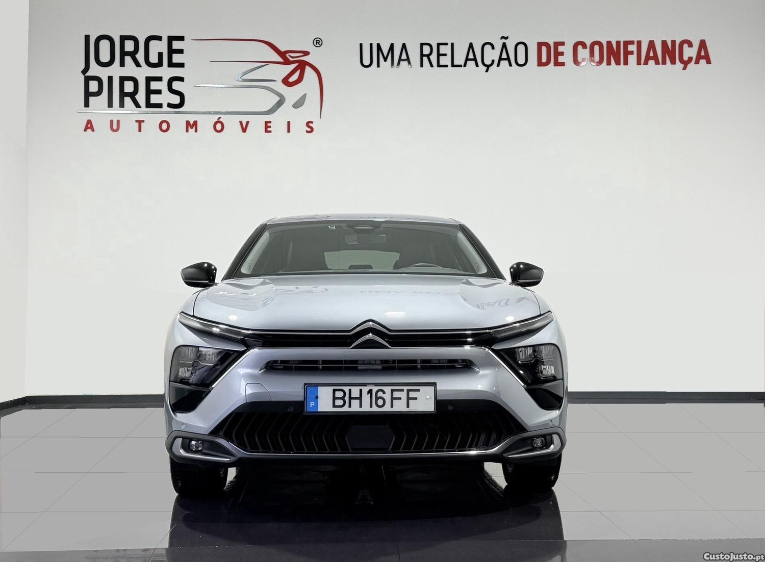 Citroën C5 X 1.6 HIBRIDO SHINE E-EAT8 224 CV - NACIONAL — fotografia 29