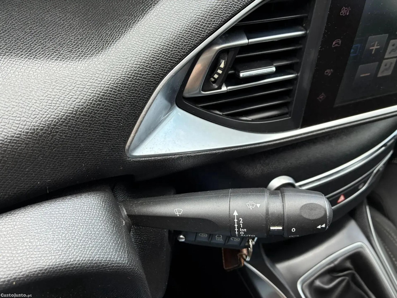 Peugeot 308 1.6 BlueHDi Allure J17 — fotografia 14