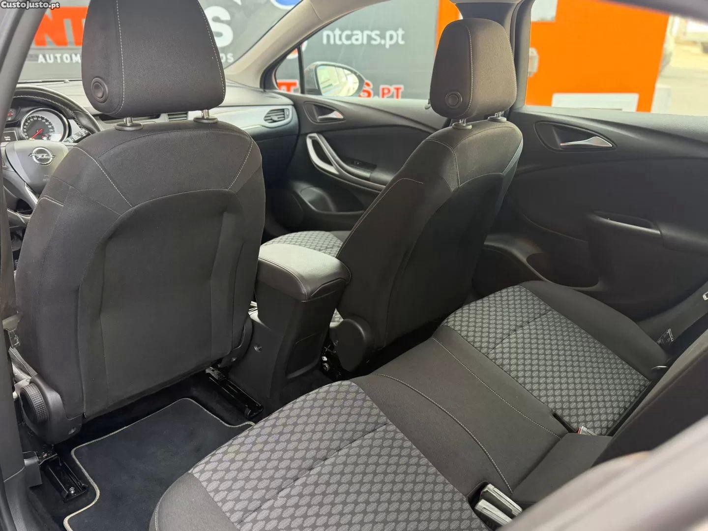 Opel Astra 1.6 cdti business edition s/s — fotografia 3