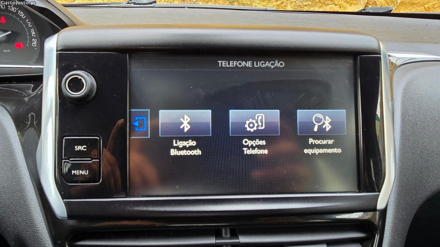 Peugeot 208 1.6 BlueHDi Allure — fotografia 3