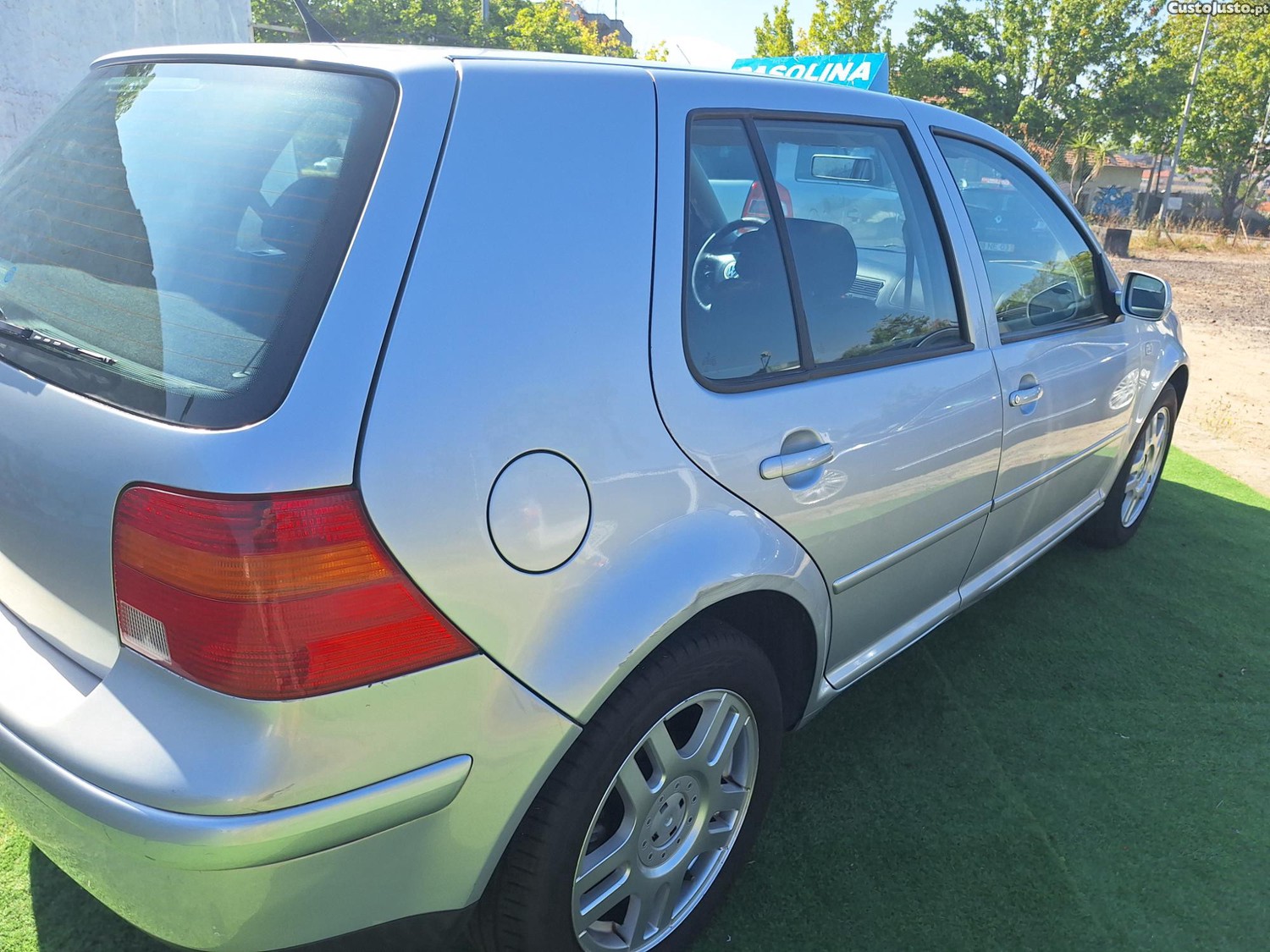 Volkswagen Golf IV 1.4i Generation desde 54 /mês — fotografia 14