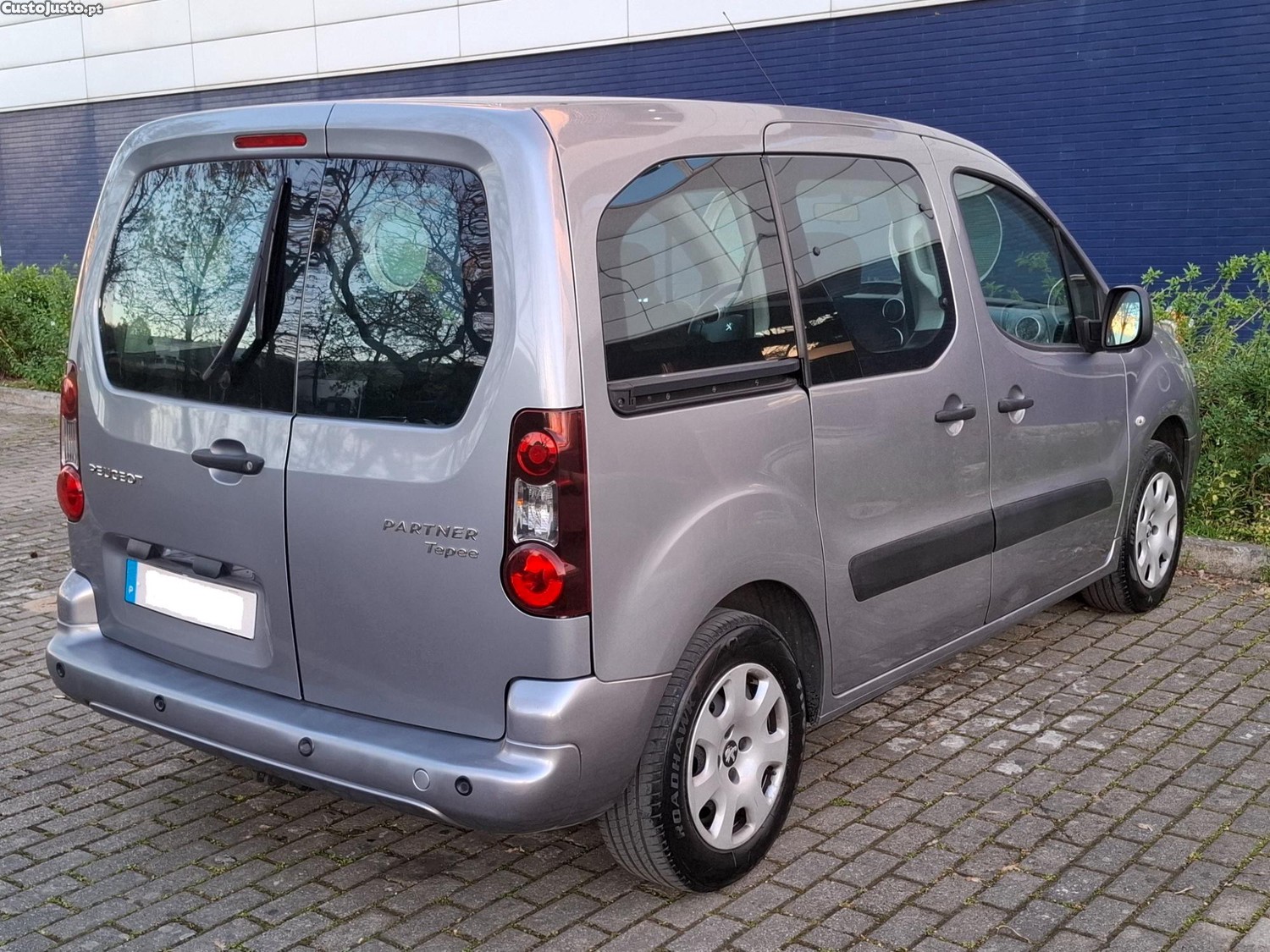 Peugeot Partner 1.6 HDi Tepee 5 Lugares (Aceito Retoma) — fotografia 7