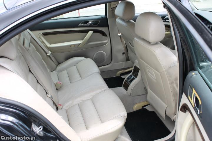 Skoda Superb () — fotografia 3