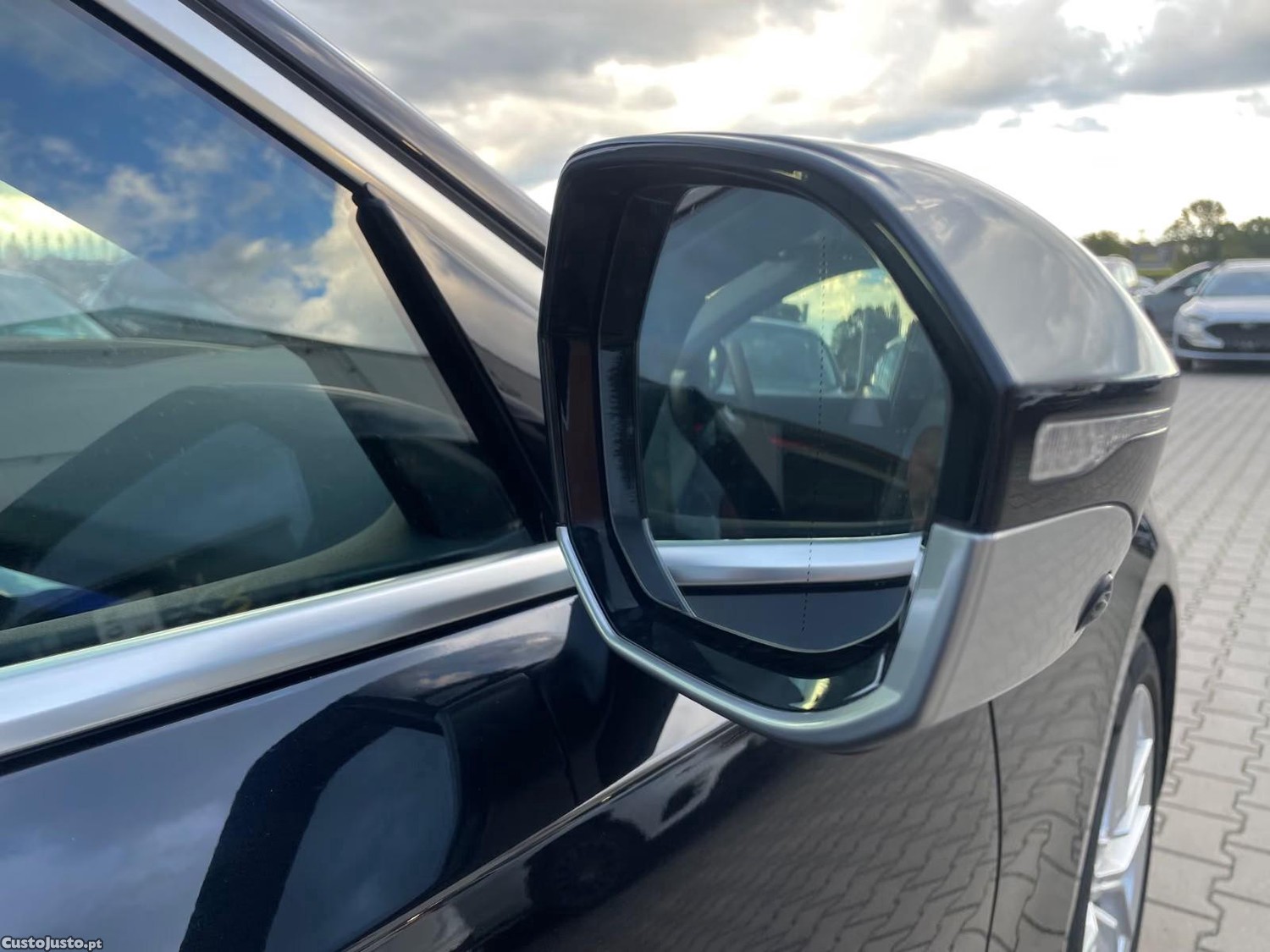 BMW i5 eDrive40 — fotografia 17