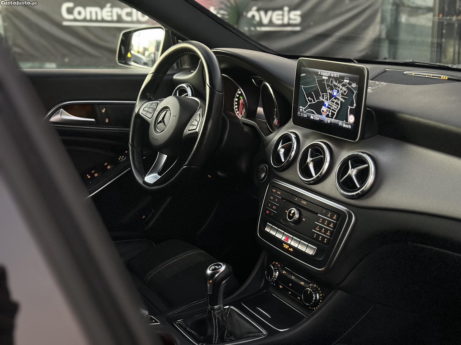 Mercedes-Benz CLA 180 '' Shooting Brake '' GARANTIA — fotografia 2