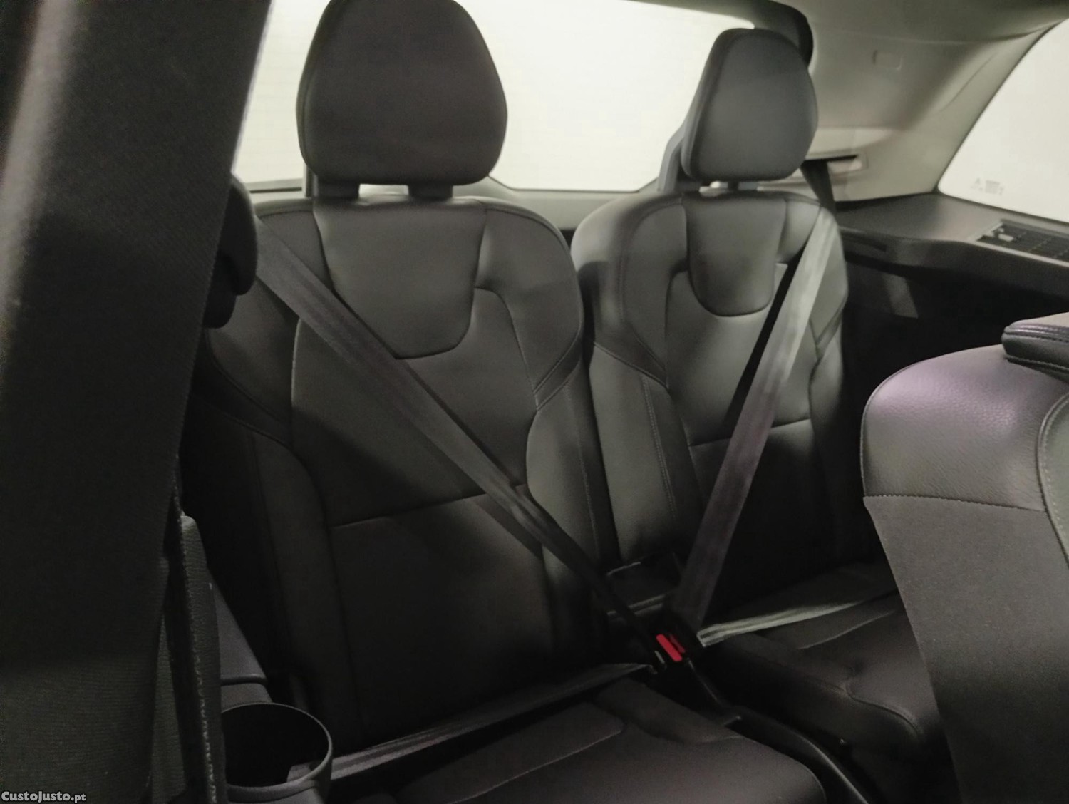 Volvo XC 90 2.0 T8 PHEV Inscription AWD — fotografia 3