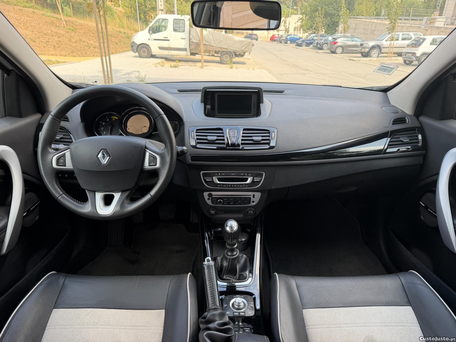 Renault Mégane 1.5 dCi 110cv BOSE Edition Nacional — fotografia 8
