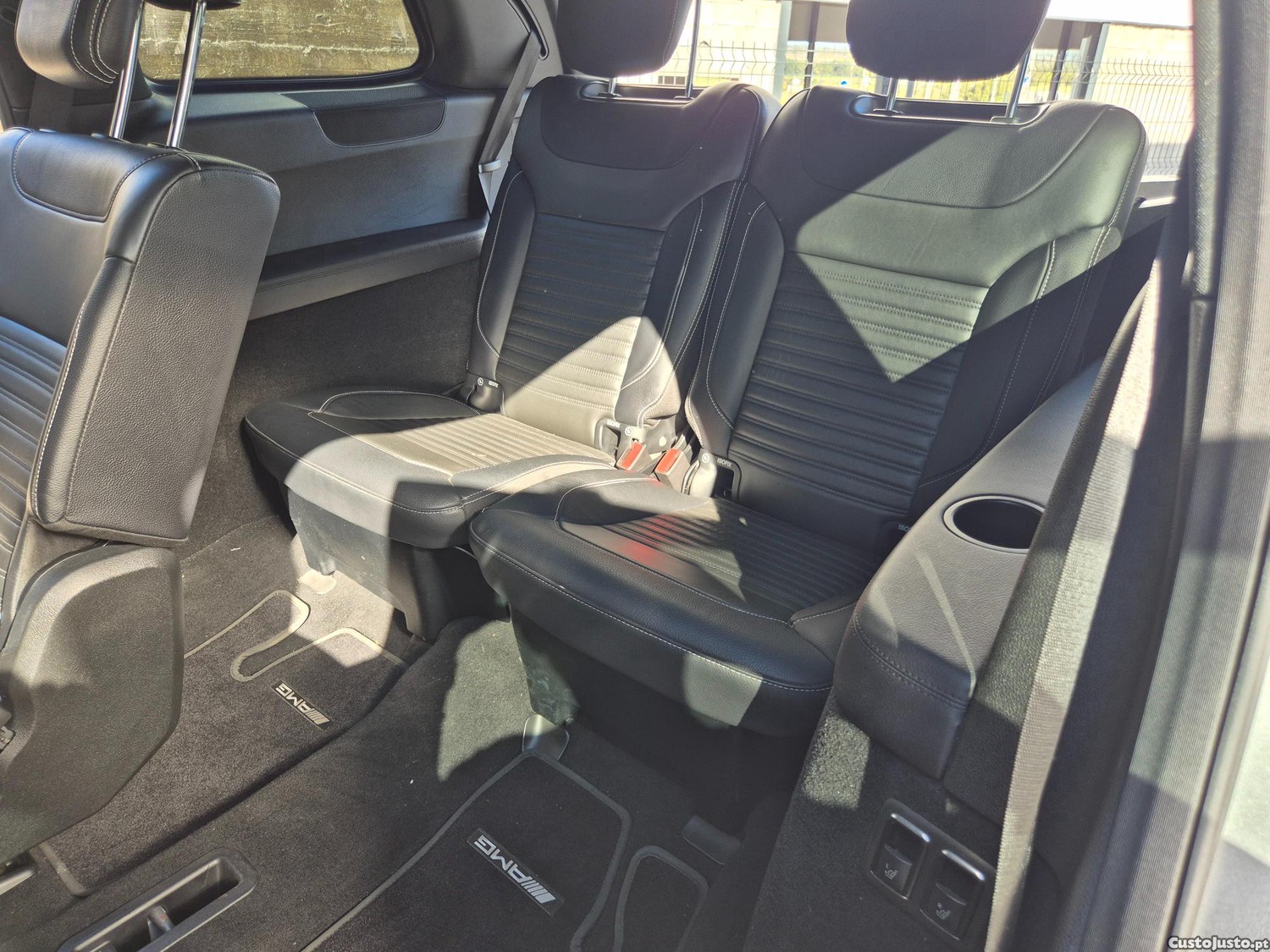 Mercedes-Benz GLS 350 350 D 4Matic — fotografia 3