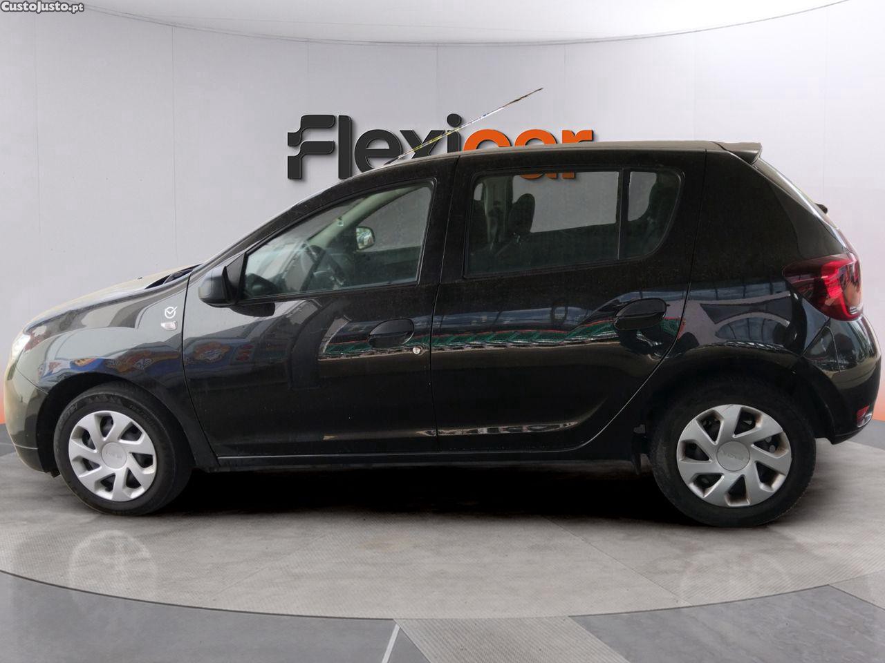 Dacia Sandero 1.0 SCe Comfort — fotografia 10