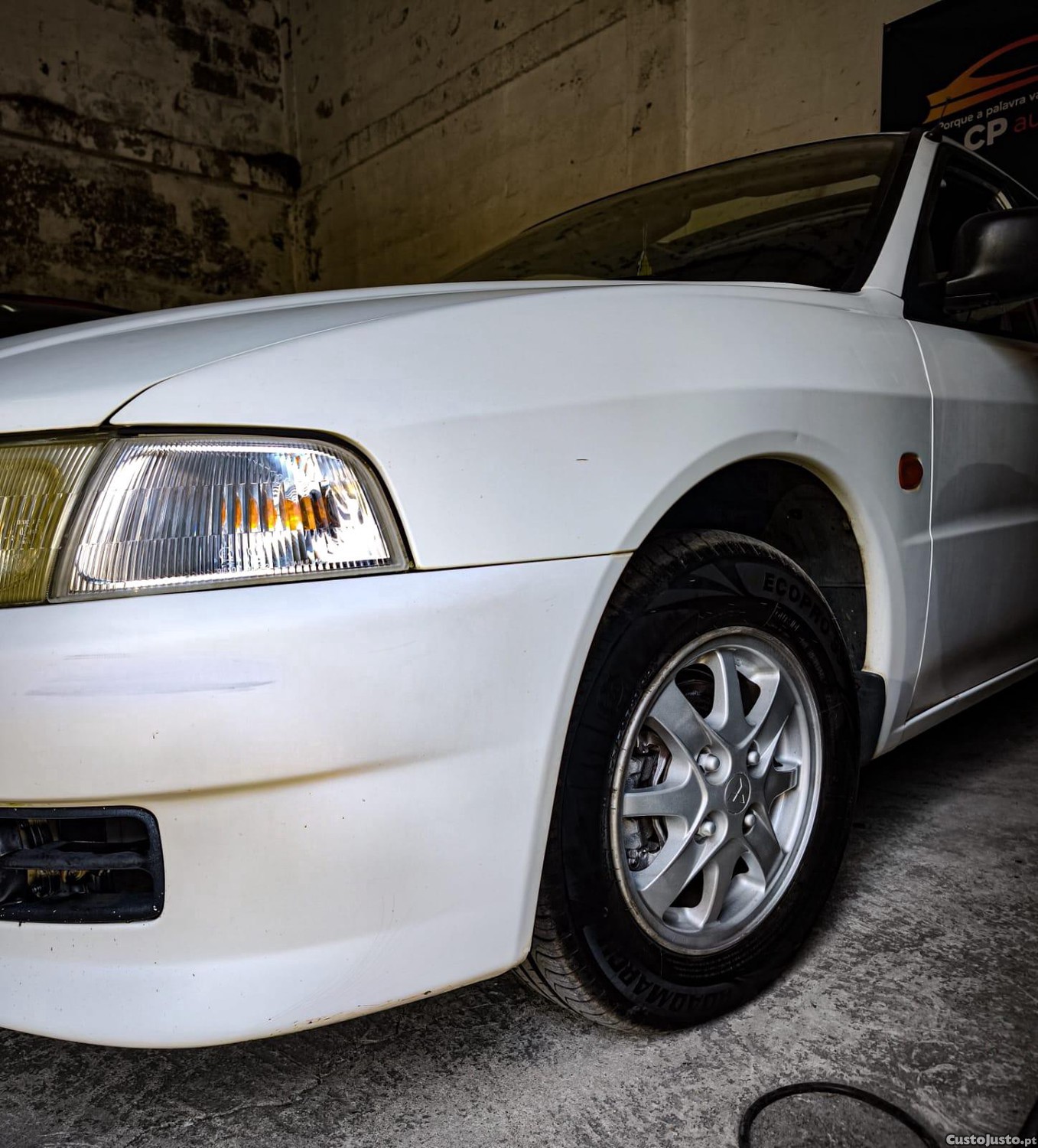 Mitsubishi Lancer 1.3GLX — fotografia 11