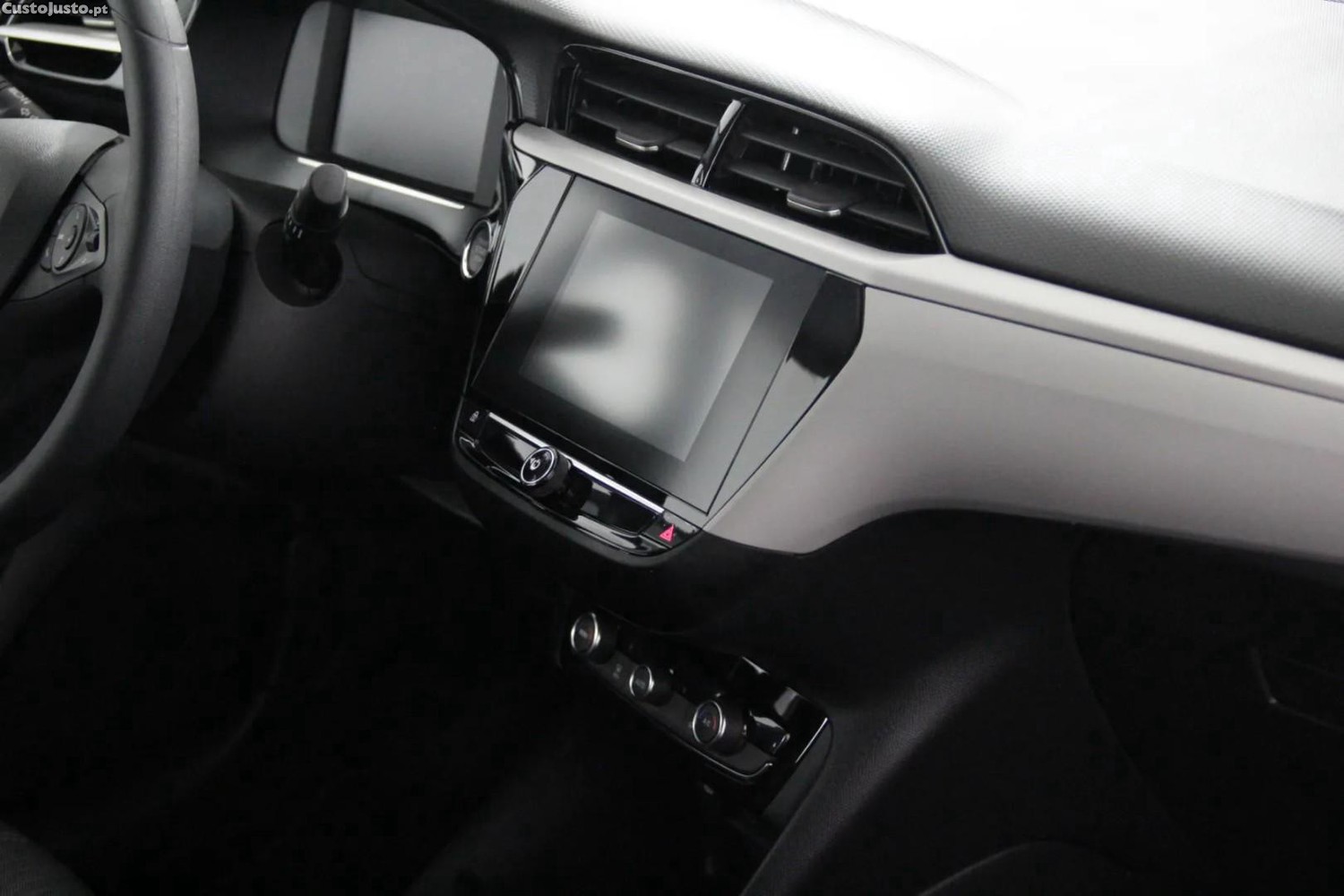 Opel Corsa Elegance — fotografia 9