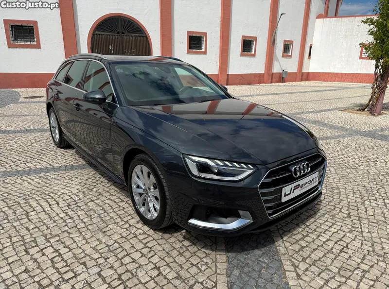 Audi A4 40 TDI Advanced S tr — fotografia 17