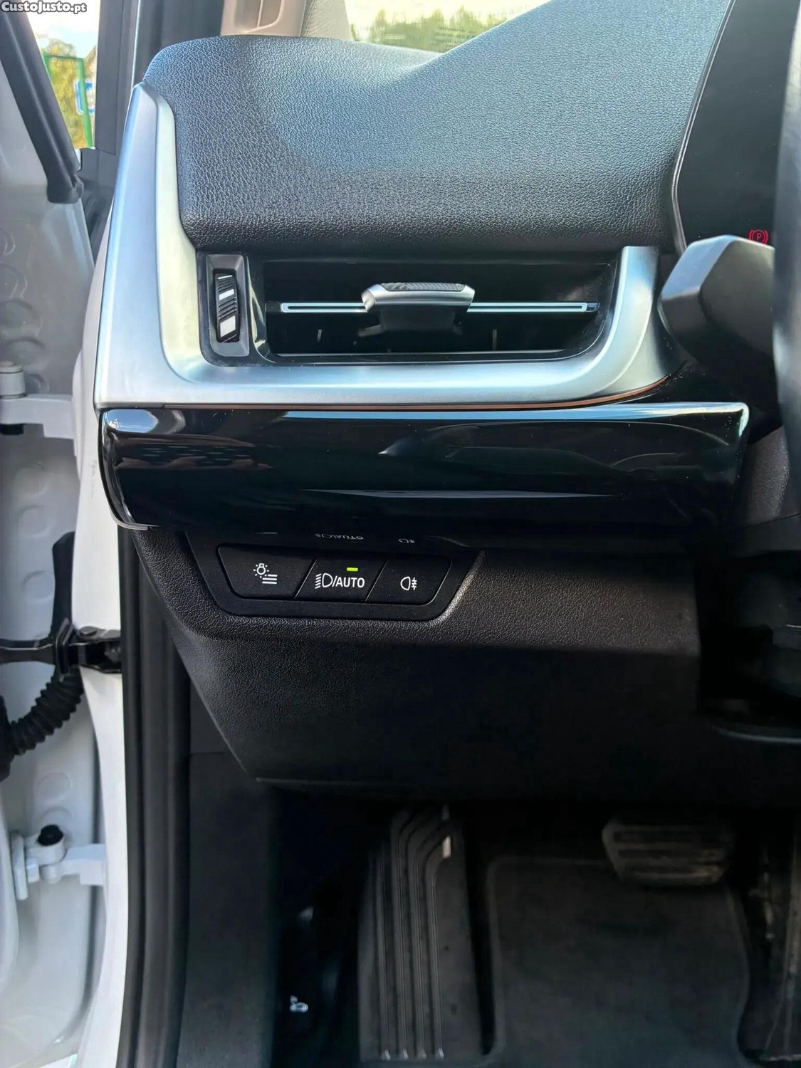 BMW 218 Active Tourer i Line Luxury Auto — fotografia 20