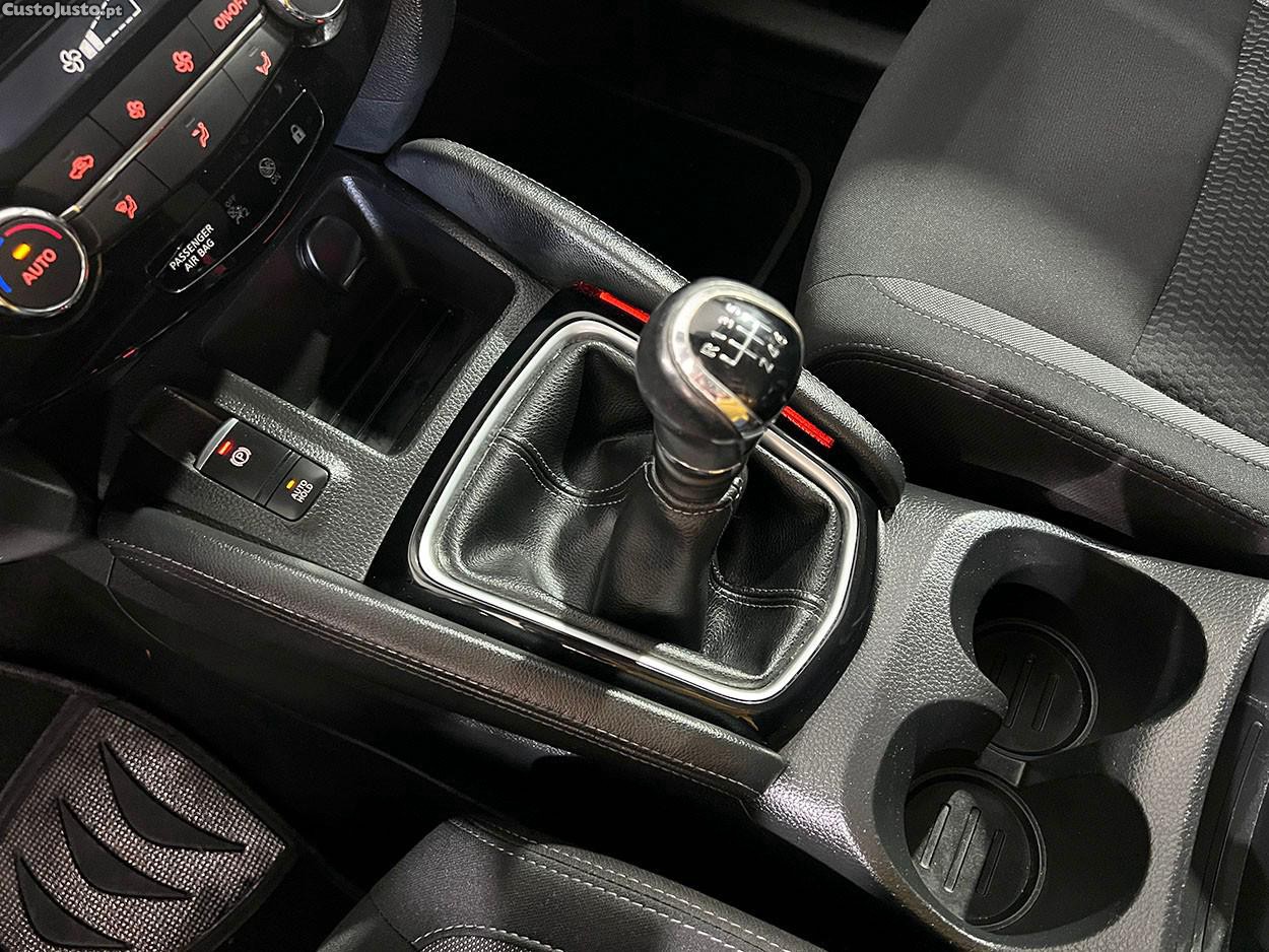 Nissan Qashqai 1.5 dCi Business Edition — fotografia 10