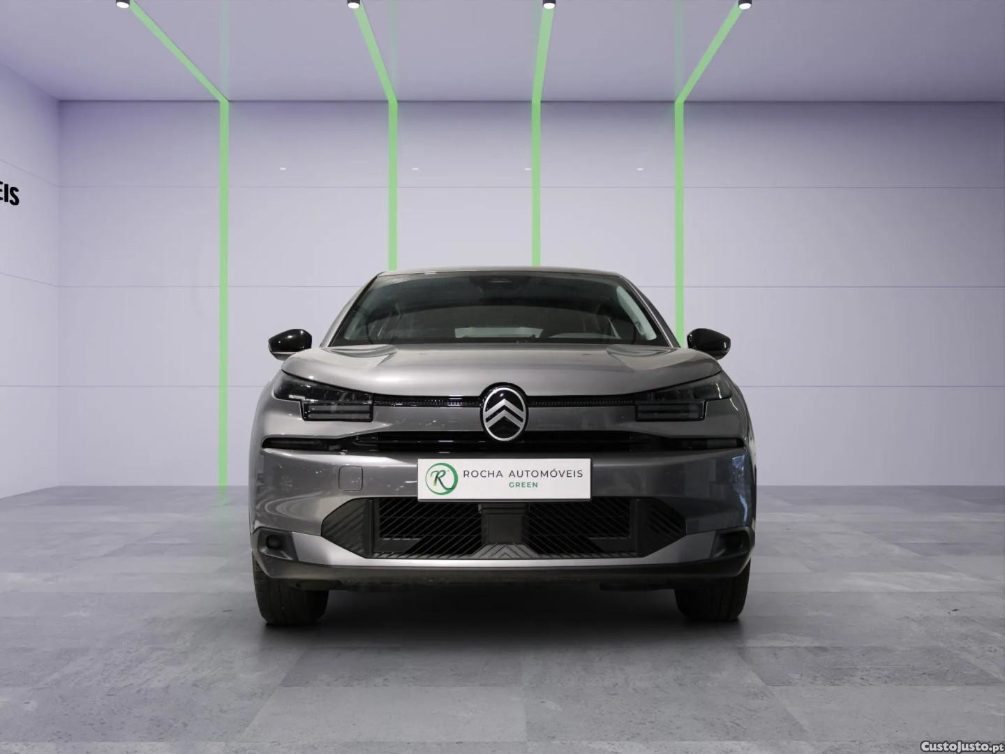 Citroën e-C4 136 PLUS — fotografia 13