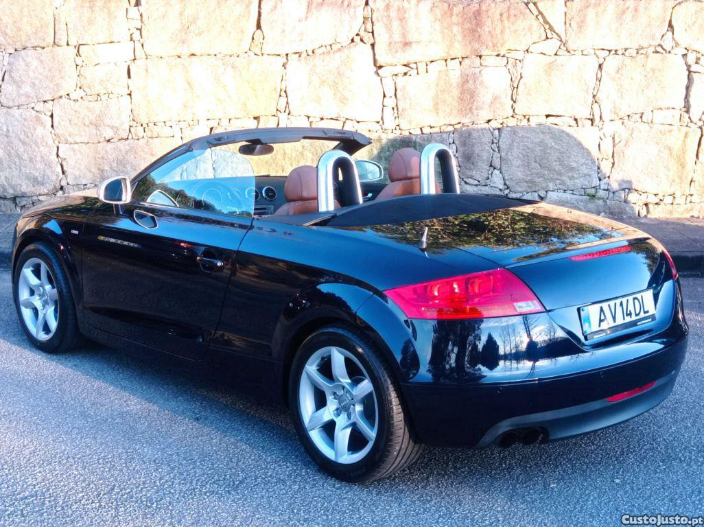 Audi TT Cabrio-200cv-Garantia — fotografia 21