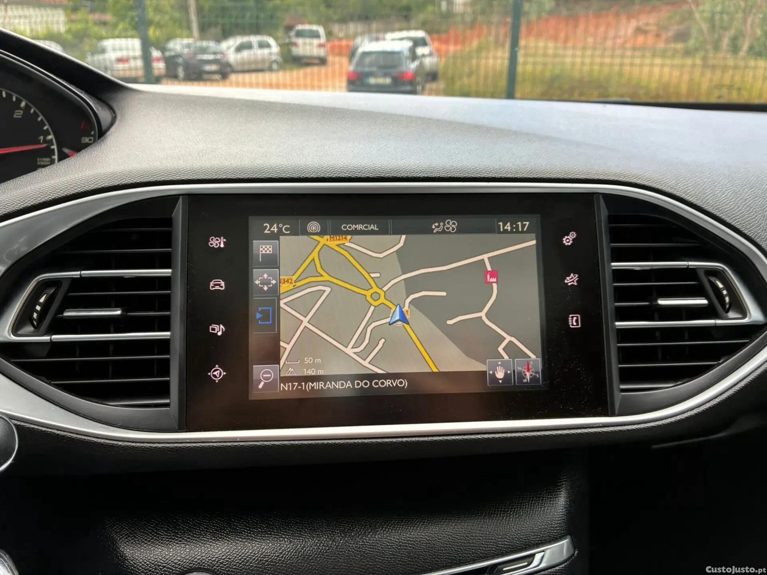 Peugeot 308 1.6 BlueHDi Allure J17 — fotografia 13