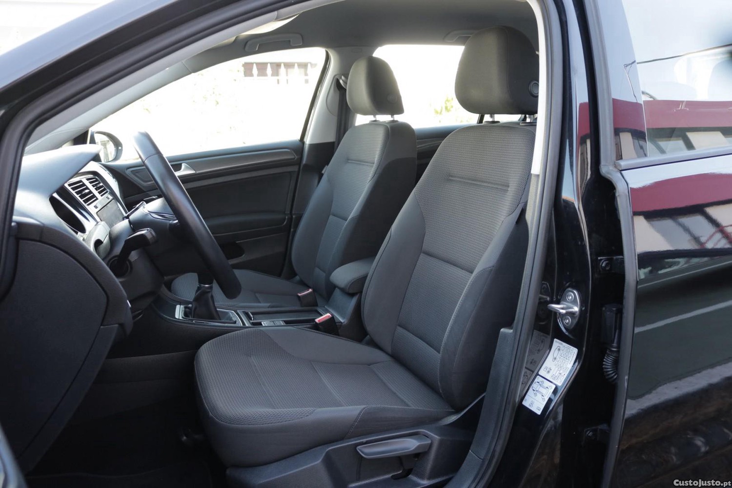 Volkswagen Golf Variant 1.0 TSI Confortline 115cv — fotografia 45