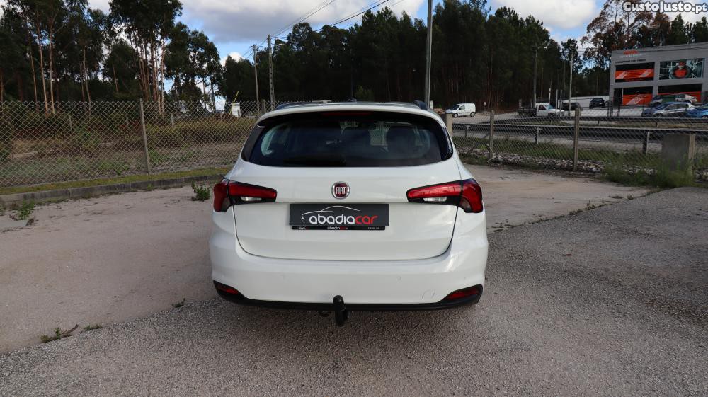 Fiat Tipo 1.3 MultiJet Lounge — fotografia 6