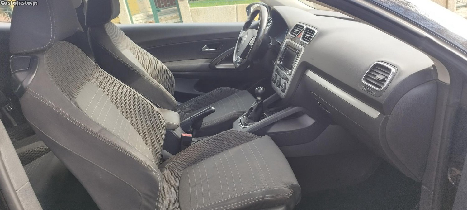 Volkswagen Scirocco 1.4 TSI 160 cv Nacional — fotografia 5