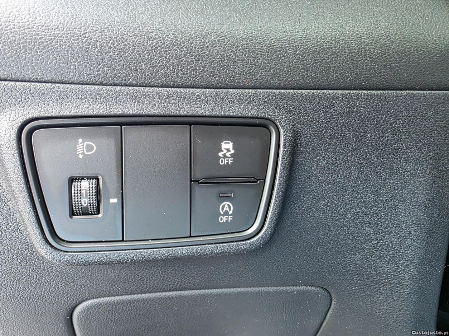 Hyundai Tucson 1.6 T-GDi 48V Premium — fotografia 4