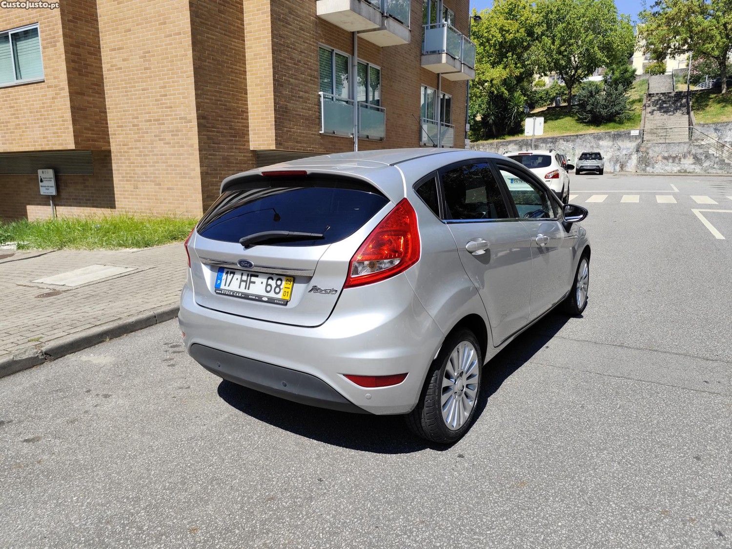 Ford Fiesta 1.25 Titanium — fotografia 8