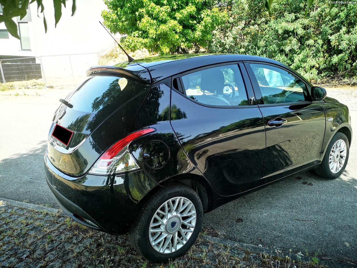 Lancia Ypsilon 1.2 S&S GOLD - 5 Portas - Nacional - 100.000kms - 1 Dono - C/ GARANTIA — fotografia 20