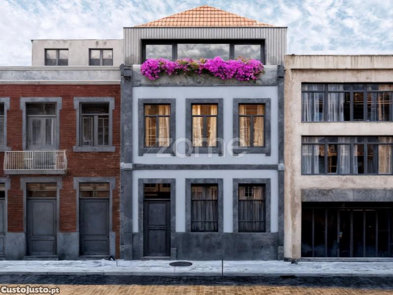 Moradia T6 Com Projecto, No Centro Do Porto,...