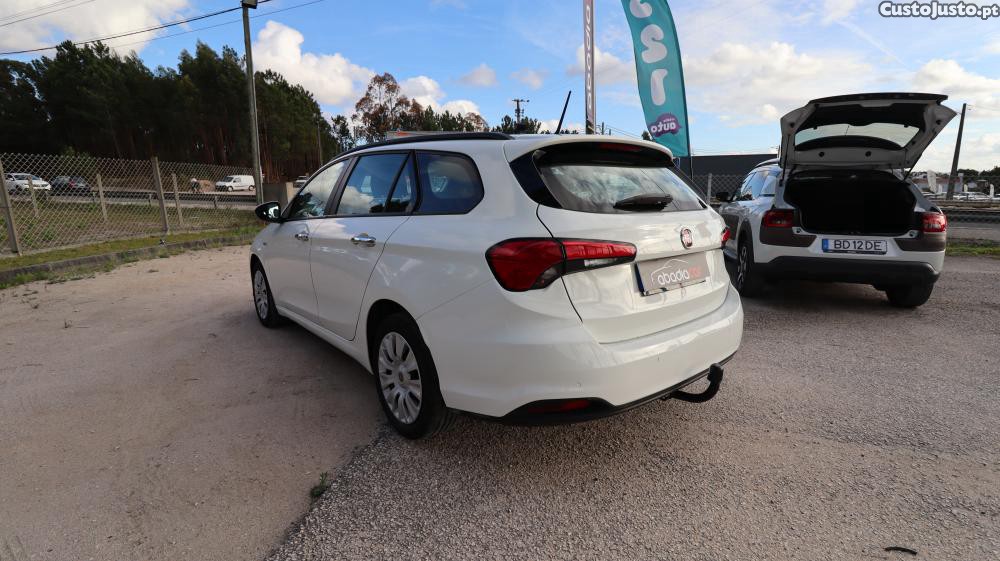 Fiat Tipo 1.3 MultiJet Lounge — fotografia 7