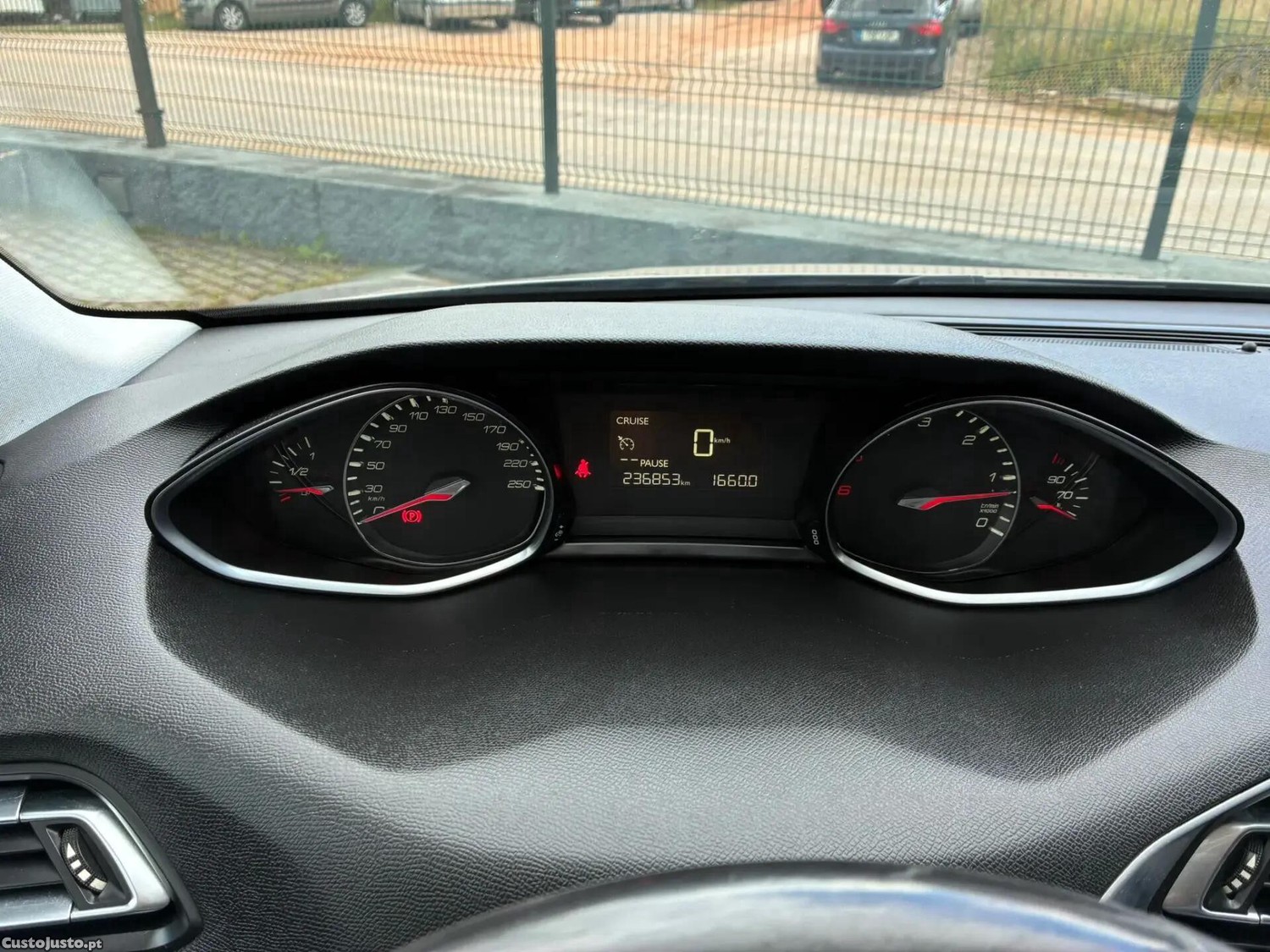 Peugeot 308 1.6 BlueHDi Allure J17 — fotografia 16