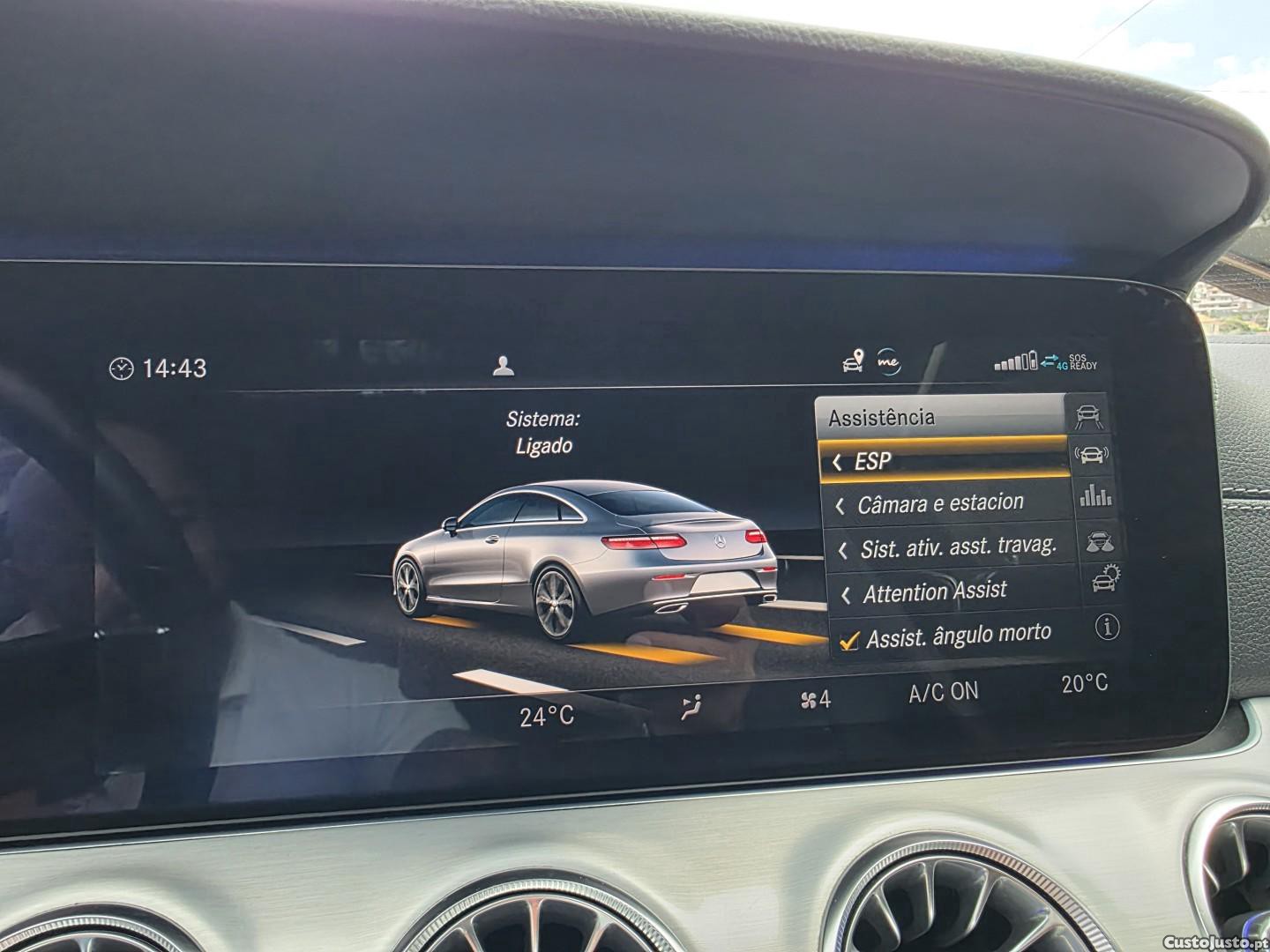 Mercedes-Benz E 220 d AMG Line Aut. — fotografia 40
