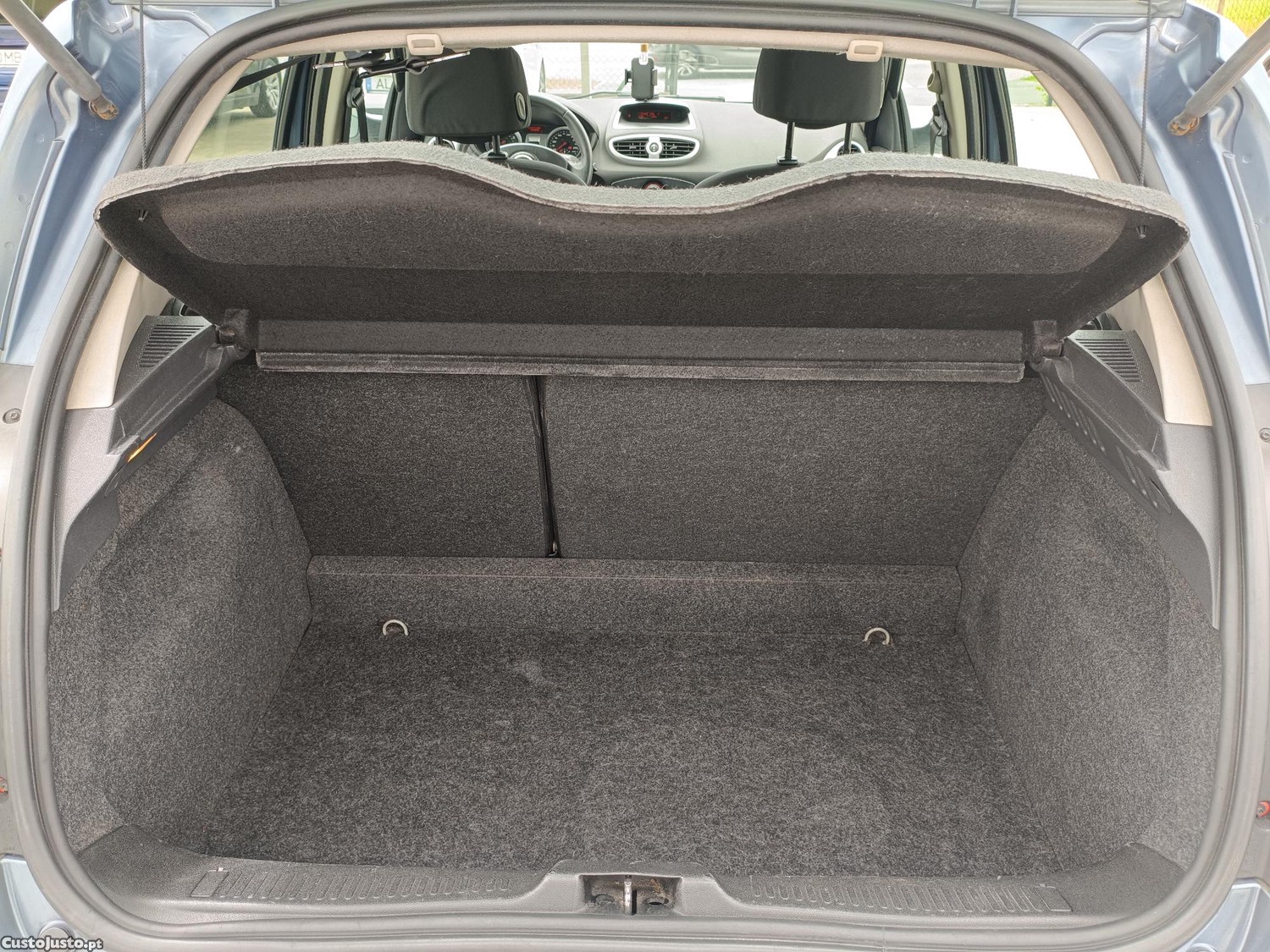 Renault Clio III 1.2 16V 75cv 5p — fotografia 6