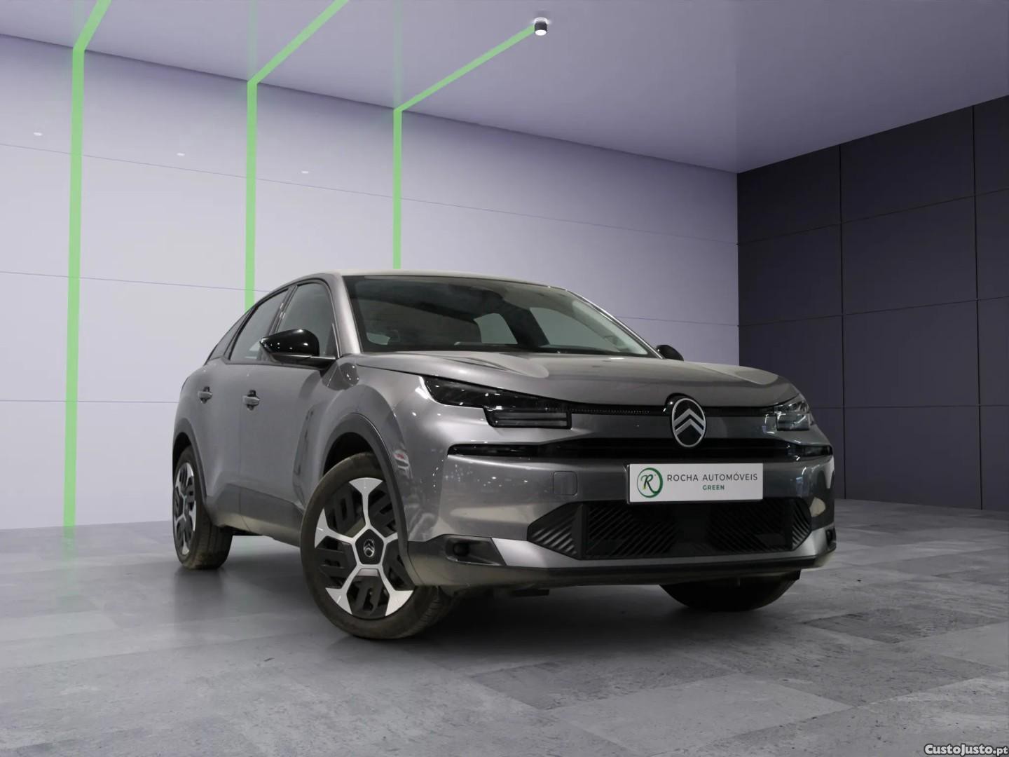 Citroën e-C4 136 PLUS — fotografia 12