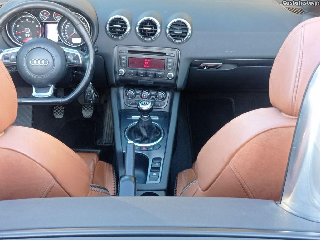 Audi TT Cabrio-200cv-Garantia — fotografia 7