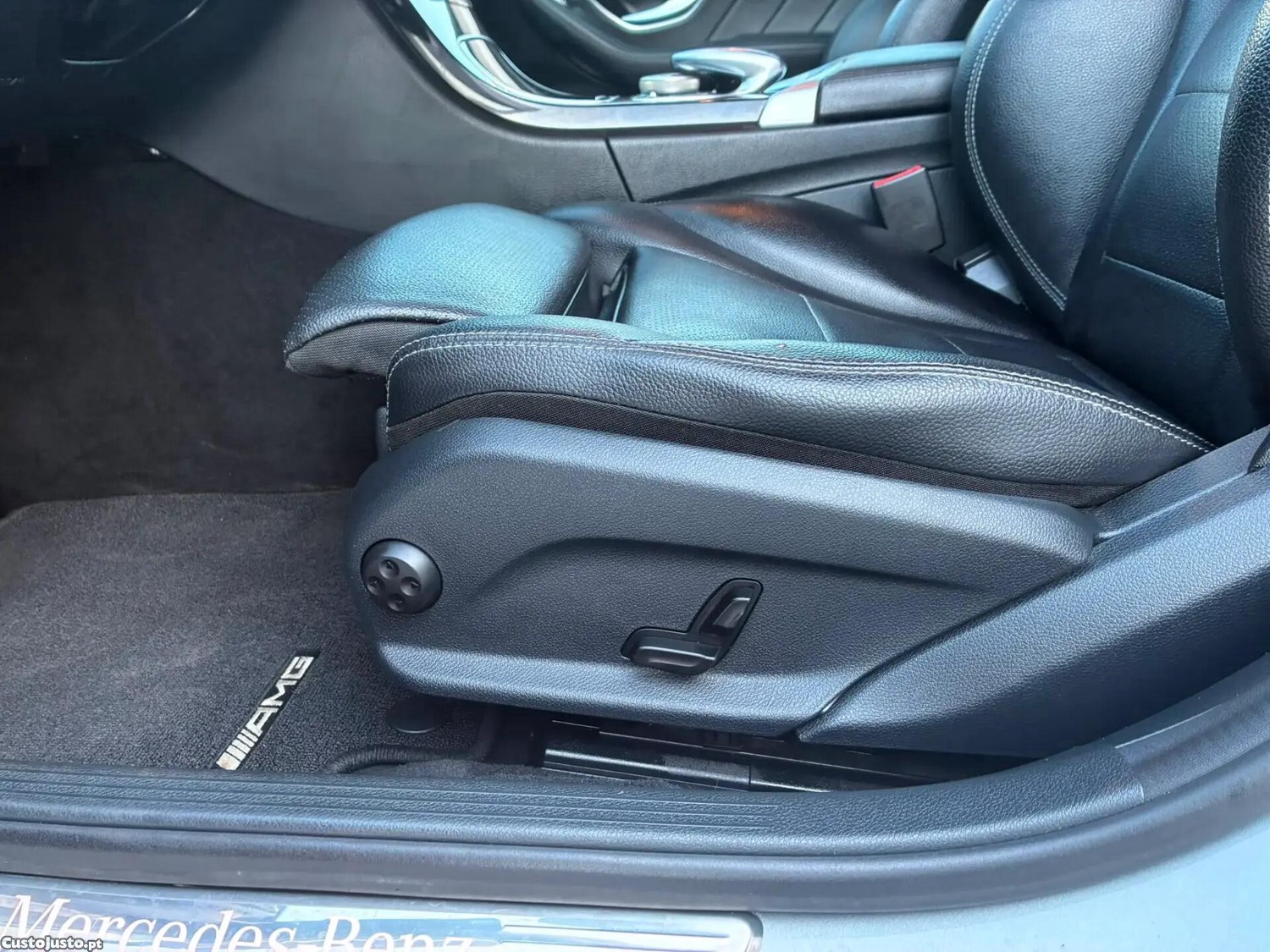 Mercedes-Benz C 300 DeHYBRID BLUE TEC AMG LINE — fotografia 13