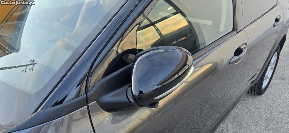 Citroën C4 1.5 BlueHDi Shine Pa — fotografia 14