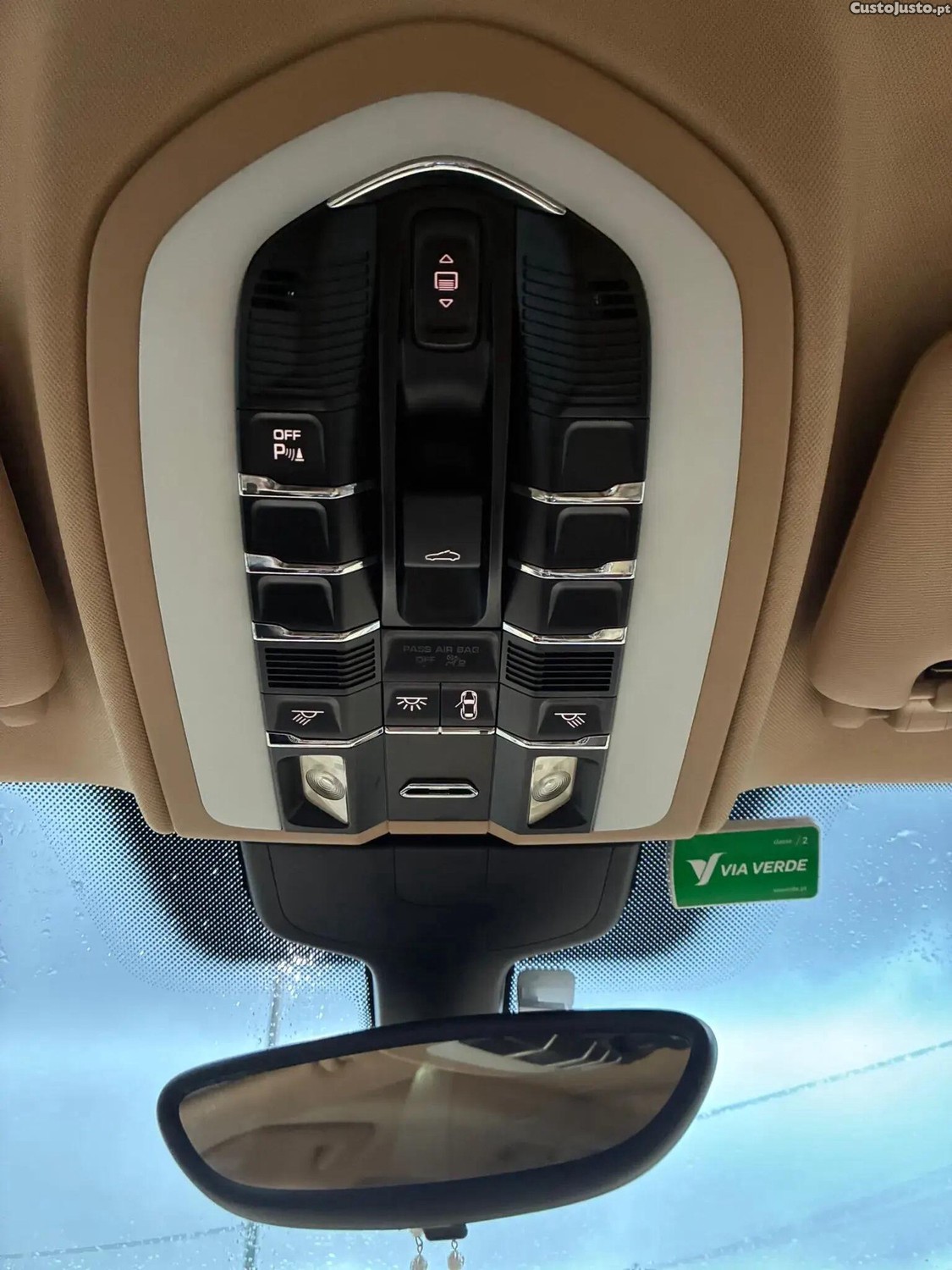 Porsche Cayenne II Platinium Edition — fotografia 5