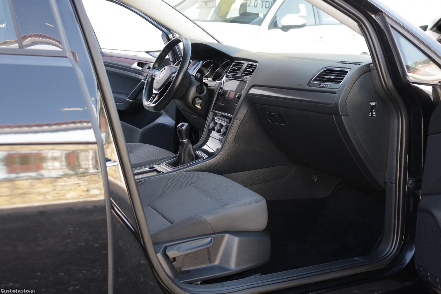 Volkswagen Golf Variant 1.0 TSI Confortline 115cv — fotografia 43