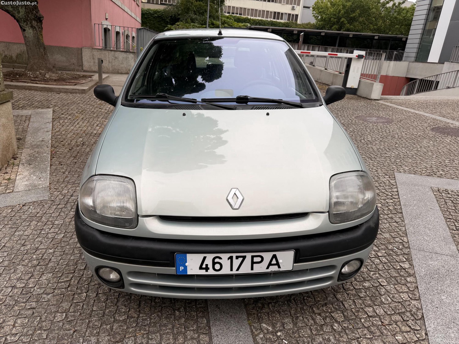 Renault Clio 1.2 Extreme 16 V — fotografia 16
