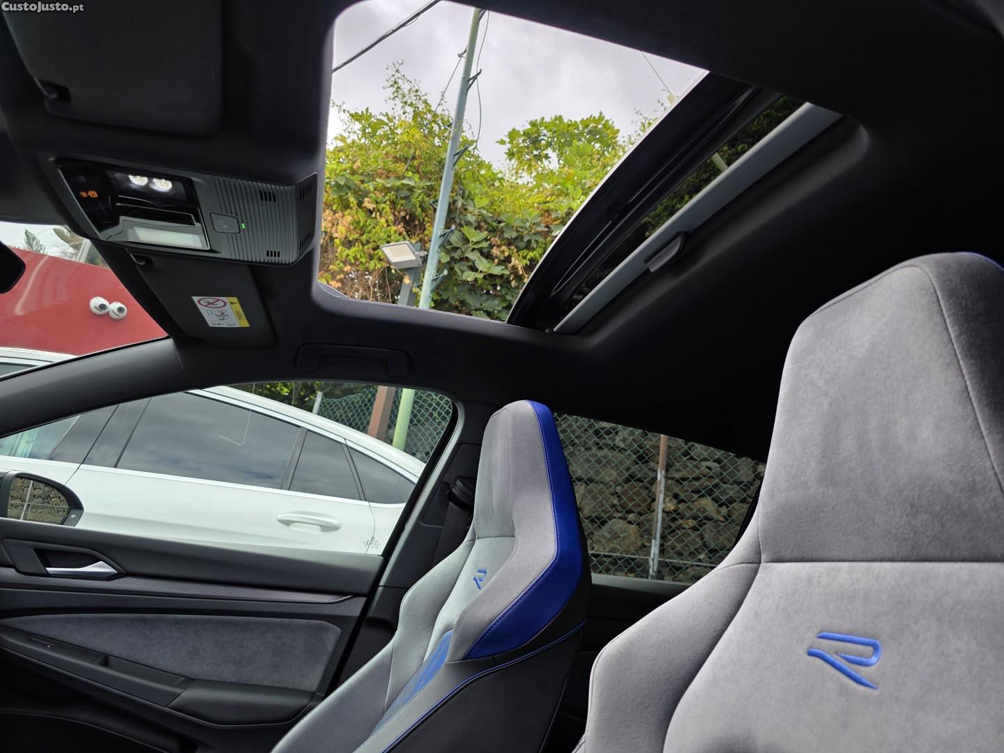 Volkswagen Golf 2.0 TSI R DSG — fotografia 8